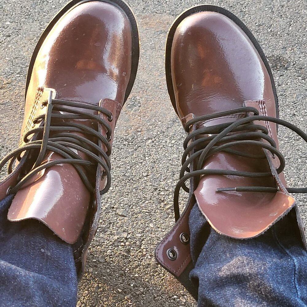 DR.MARTENS BRAND NEW 8 EYE LIMITED EDITION SPARKLE COMBAT BOOTS. - Picture 4 of 14